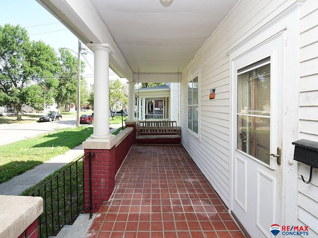 1034 S 14Th Street, Lincoln, NE 68508