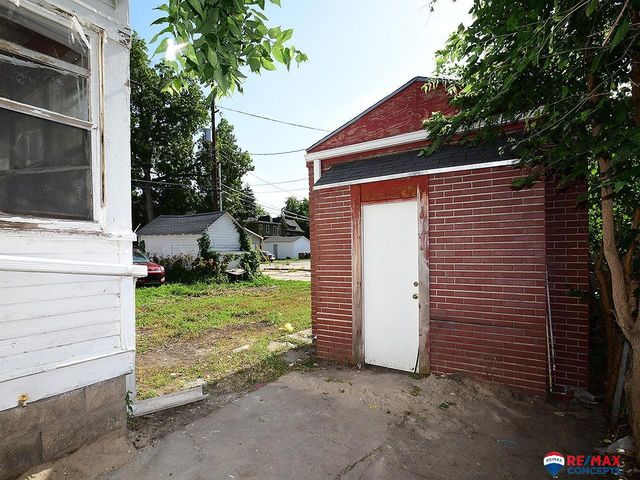 1034 S 14Th Street, Lincoln, NE 68508