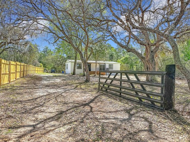17420 THOMAS BOULEVARD, Hudson, FL 34667