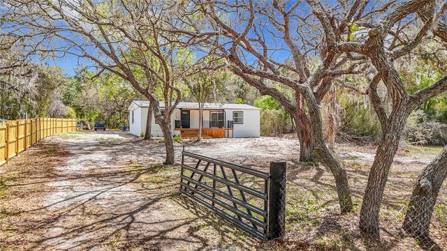 17420 THOMAS BOULEVARD, Hudson, FL 34667