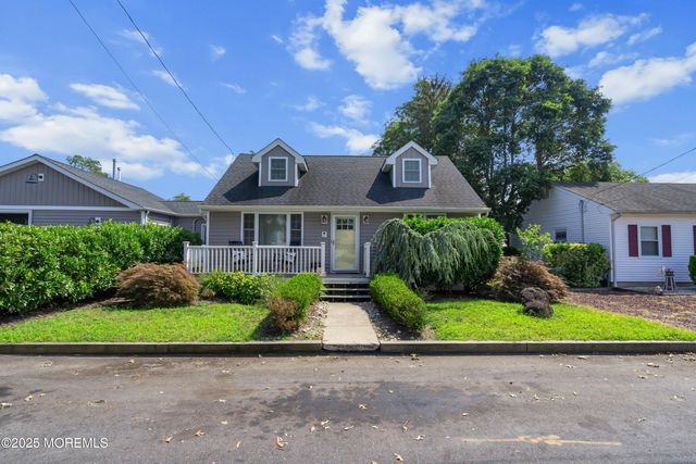 32 E Long Branch Avenue, Ocean Gate, NJ 08740