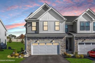 172 Mustang Drive, Manalapan, NJ 07726