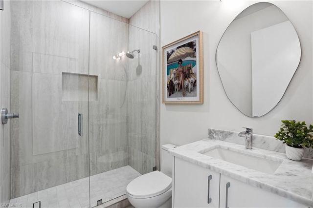 1150 8th TER N, Naples, FL 34102