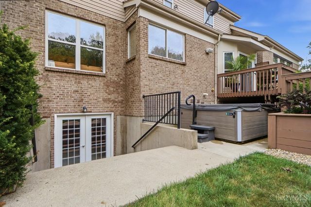 8603 Kempton Lane, Hamilton Twp, OH 45039