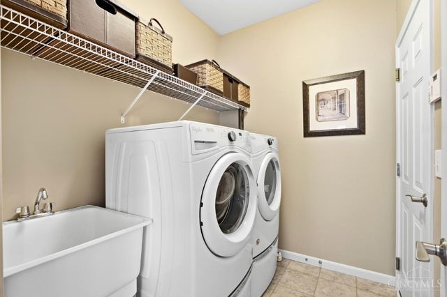 8603 Kempton Lane, Hamilton Twp, OH 45039