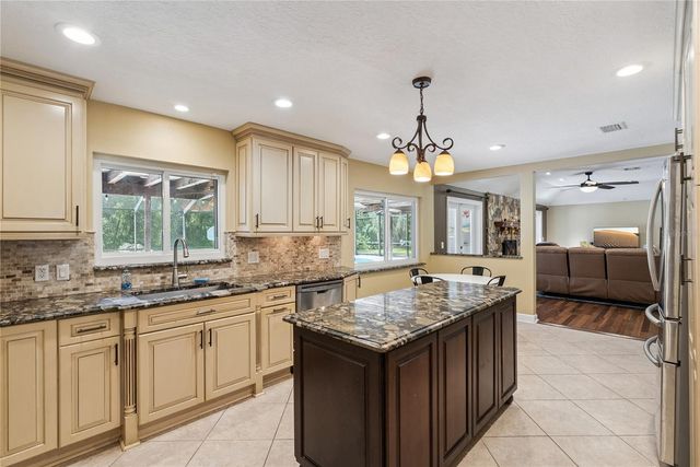1041 NORTHERN WAY, Winter Springs, FL 32708