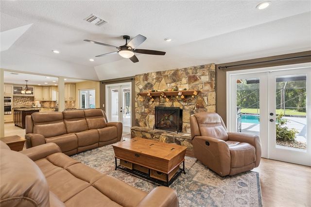 1041 NORTHERN WAY, Winter Springs, FL 32708