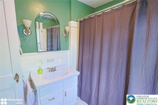 522 West Lafayette Street, Easton, PA 18042