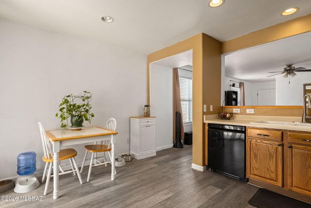 3894 E Bright View Street, Tucson, AZ 85706