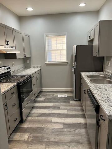 901 Hall Street NW, Atlanta, GA 30318