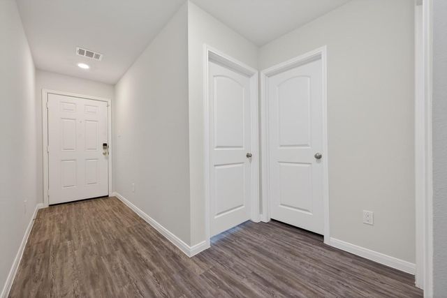 72 Road 51028, Cleveland, TX 77327