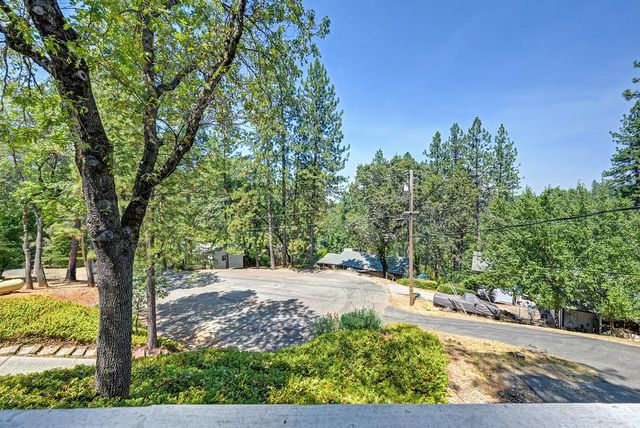 11575 Marilyn Ct, Grass Valley, CA 95949