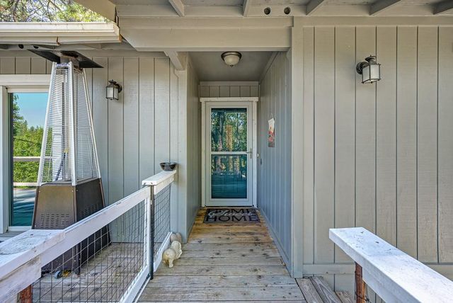 11575 Marilyn Ct, Grass Valley, CA 95949