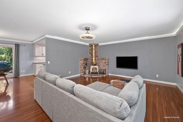 11575 Marilyn Ct, Grass Valley, CA 95949