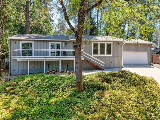 11575 Marilyn Ct, Grass Valley, CA 95949