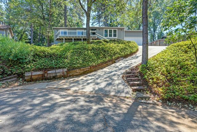 11575 Marilyn Ct, Grass Valley, CA 95949