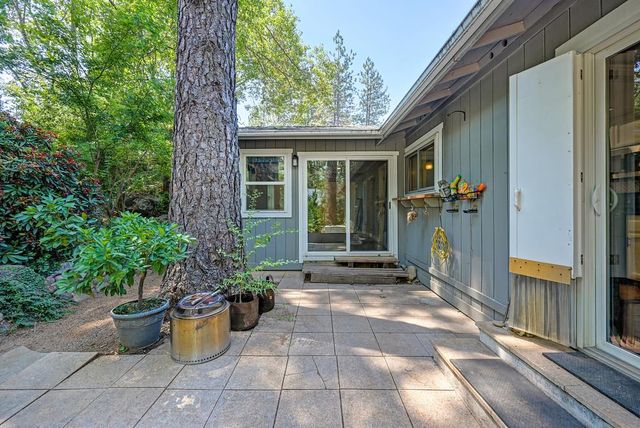 11575 Marilyn Ct, Grass Valley, CA 95949