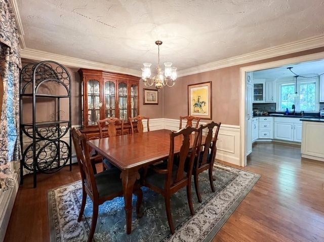 94 Mountain Ave, Pembroke, MA 02359