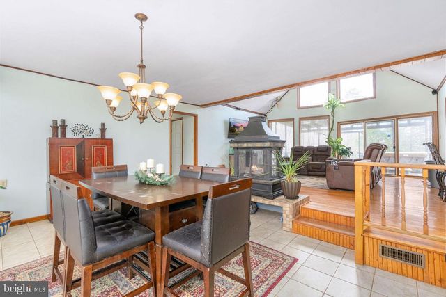 586 JACOBY RD, Louisa, VA 23093