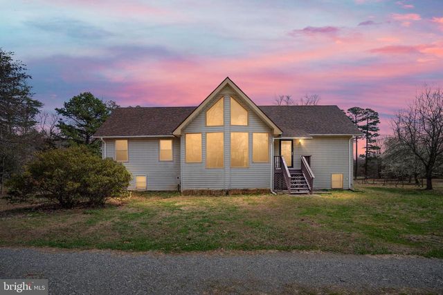 586 JACOBY RD, Louisa, VA 23093