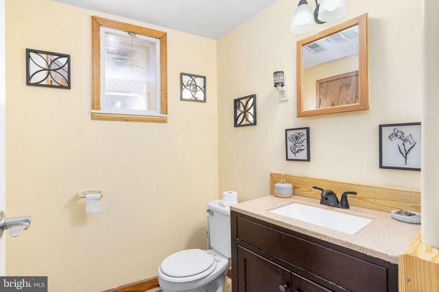 586 JACOBY RD, Louisa, VA 23093