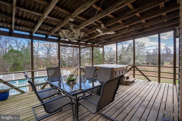 586 JACOBY RD, Louisa, VA 23093