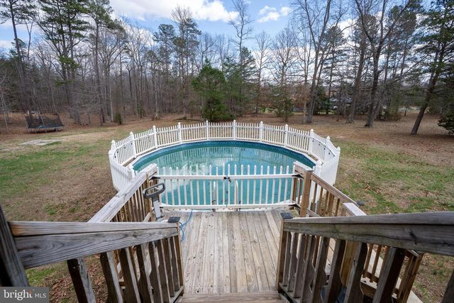 586 JACOBY RD, Louisa, VA 23093