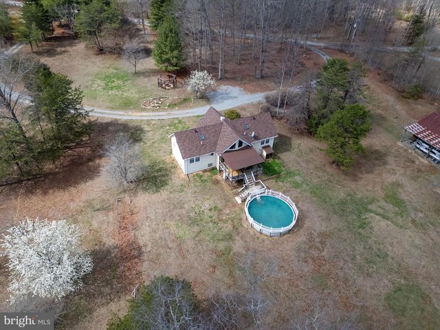 586 JACOBY RD, Louisa, VA 23093