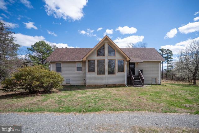 586 JACOBY RD, Louisa, VA 23093