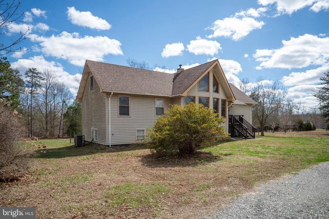 586 JACOBY RD, Louisa, VA 23093