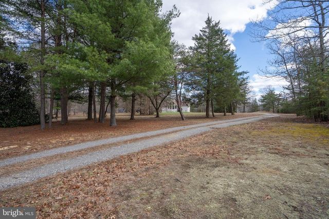 586 JACOBY RD, Louisa, VA 23093