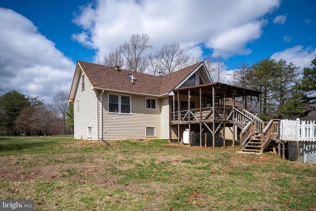 586 JACOBY RD, Louisa, VA 23093