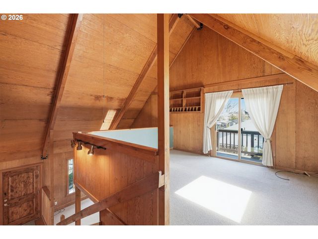 -1 ARTHUR St, Eugene, OR 97405