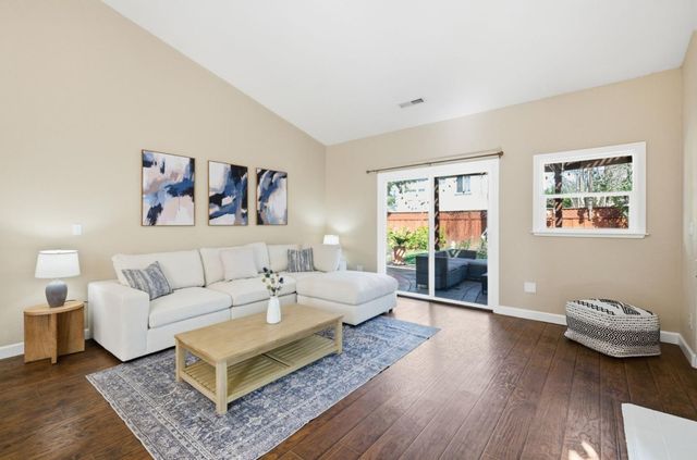 1655 Valley Oaks Drive, Gilroy, CA 95020