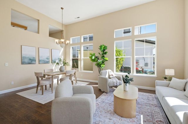 1655 Valley Oaks Drive, Gilroy, CA 95020