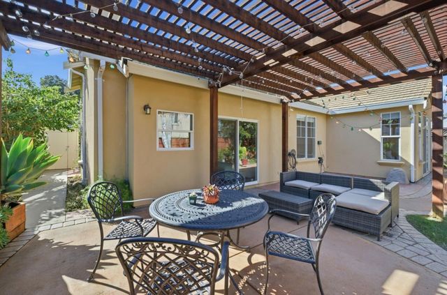 1655 Valley Oaks Drive, Gilroy, CA 95020