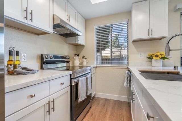 656 Foster Court 2, Hayward, CA 94544