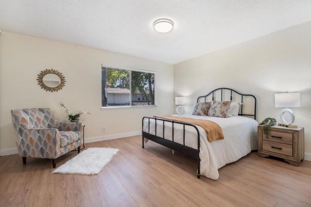 656 Foster Court 2, Hayward, CA 94544
