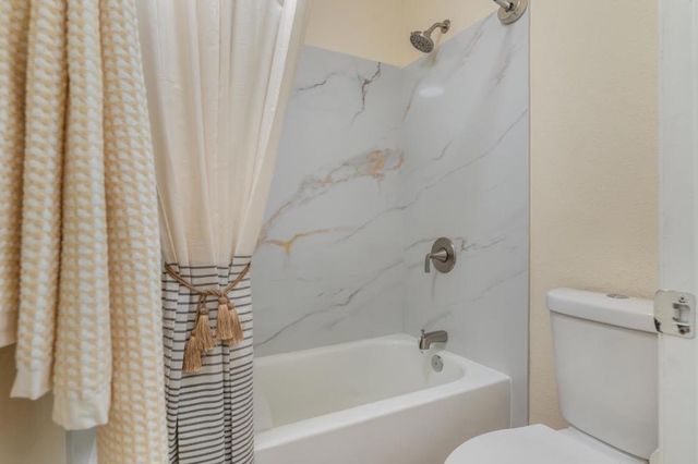 656 Foster Court 2, Hayward, CA 94544