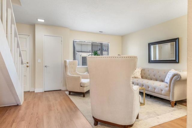 656 Foster Court 2, Hayward, CA 94544