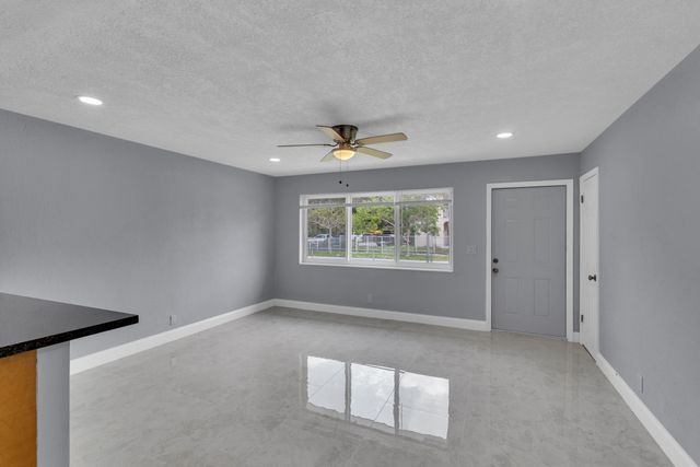 800-802 SW 6th Court, Pompano Beach, FL 33060
