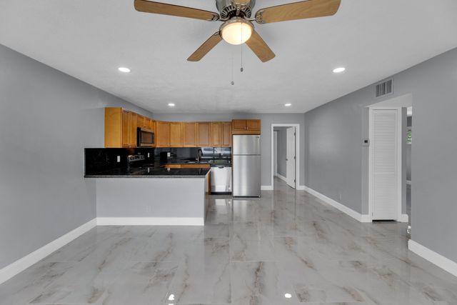 800-802 SW 6th Court, Pompano Beach, FL 33060