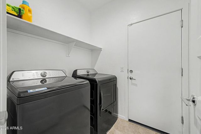 3142 E RIDING BOOT Way, San Tan Valley, AZ 85140