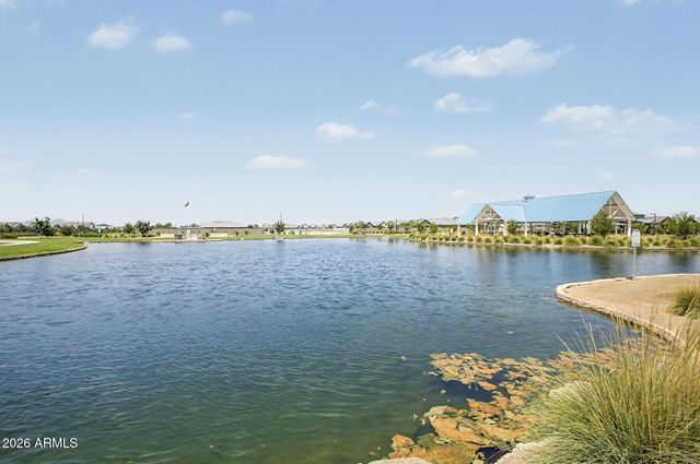 3142 E RIDING BOOT Way, San Tan Valley, AZ 85140