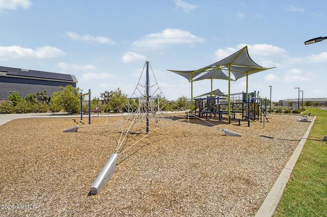 3142 E RIDING BOOT Way, San Tan Valley, AZ 85140