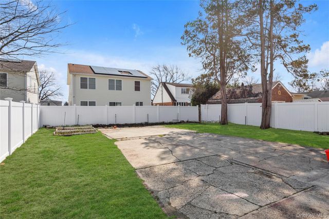 103 Clement Avenue 1, Elmont, NY 11003