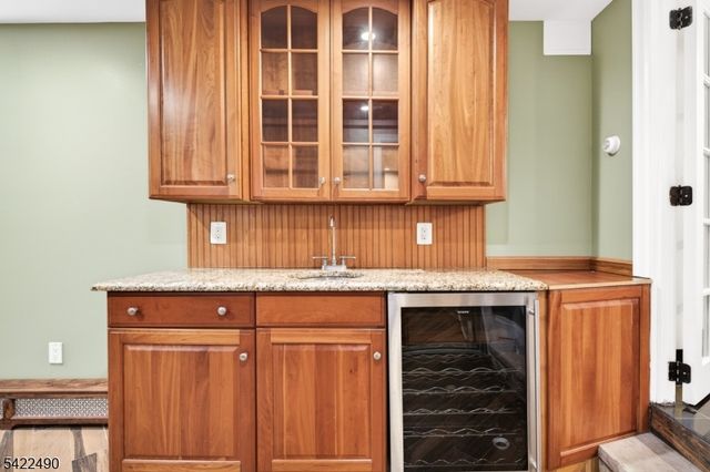 22 Vine St, Nutley Twp., NJ 07110
