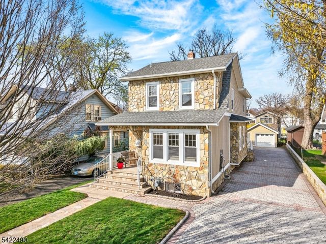 22 Vine St, Nutley Twp., NJ 07110