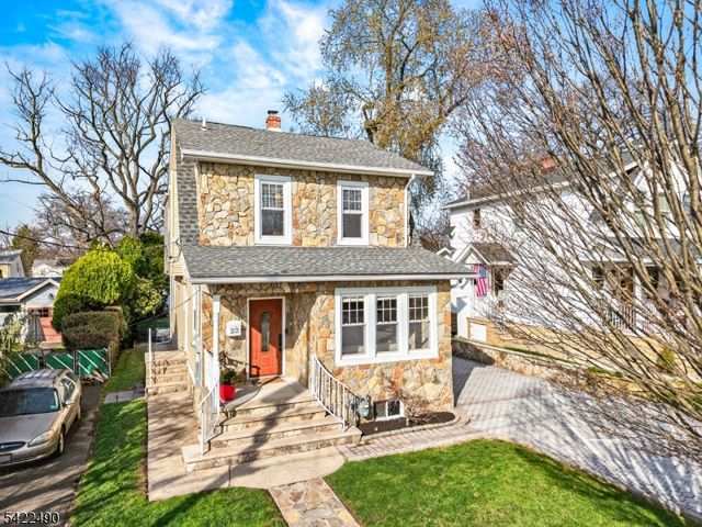 22 Vine St, Nutley Twp., NJ 07110