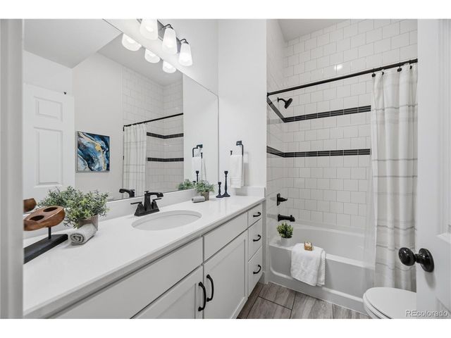 20750 E Beekman Pl, Denver, CO 80249